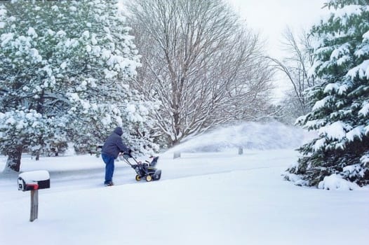 除雪機を長く使用するための保管方法